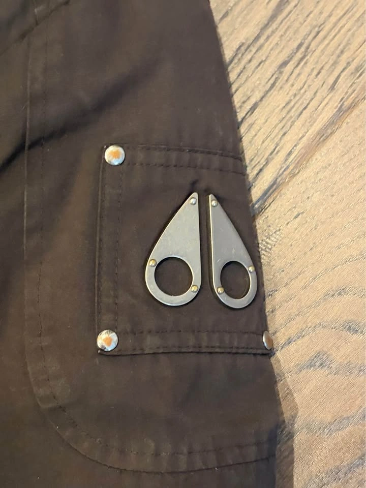 Moose Knuckles Ballistic Bomber Jacket kids size Xl - photo 3