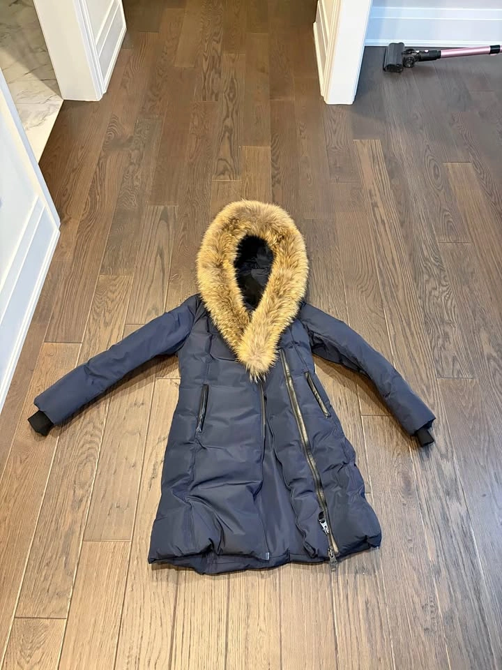 Mackage Kay Navy Down Coat - Size Small