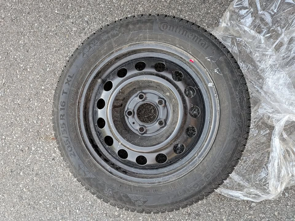 Continental VikingContact 7 Winter Tires 205/55R16 on Rims