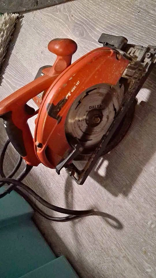 Hilti Corded 7-1/4" Circular Saw (WSC Series)