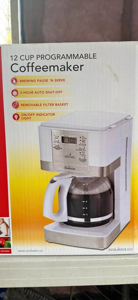 NEW Coffee machine by Sunbeam