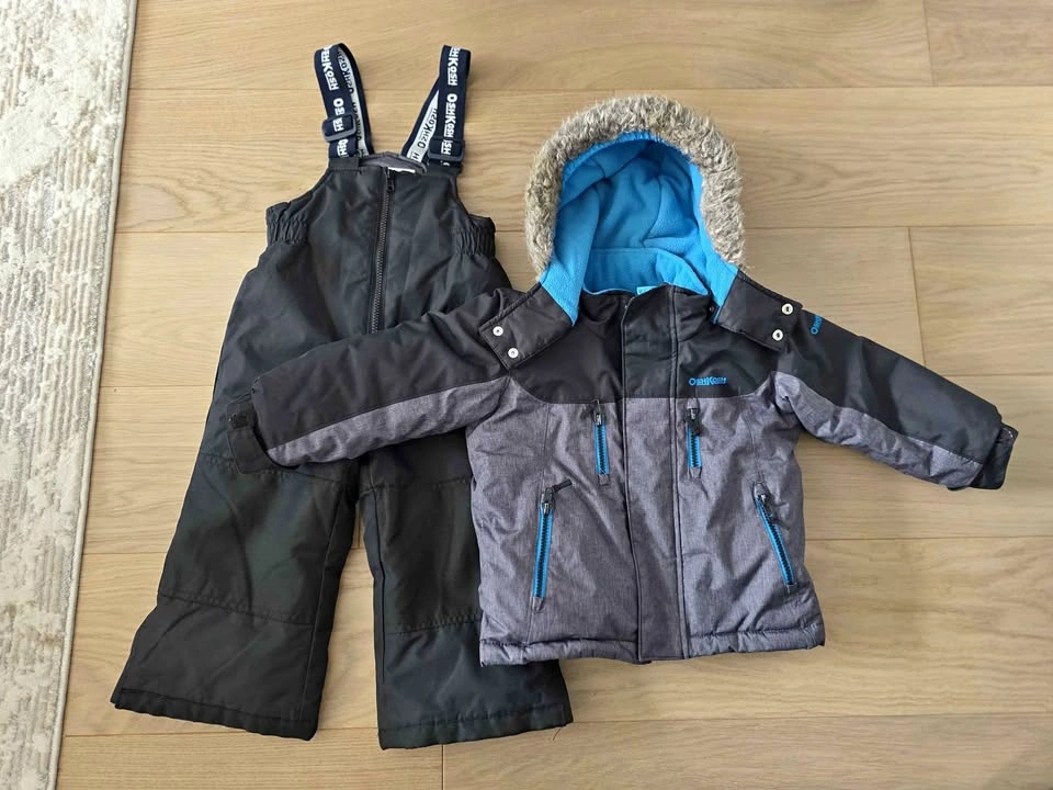 2T Carter's snow suit