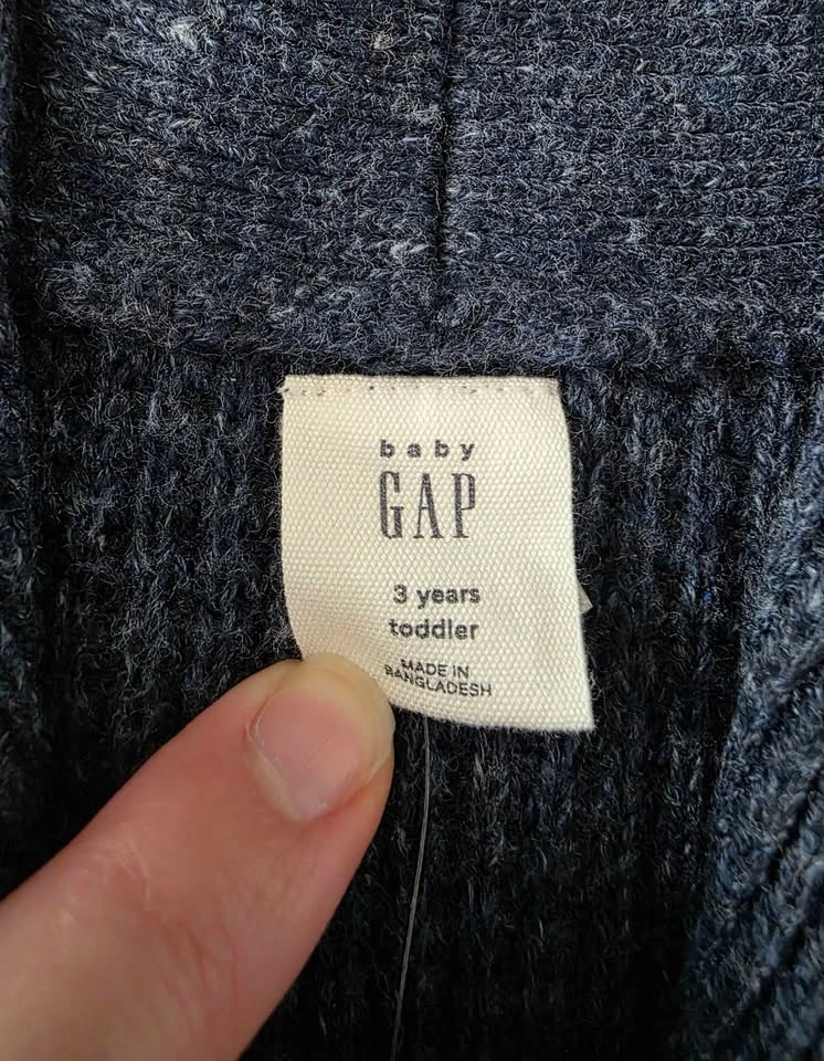 NEW 3T Gap sweater - photo 2