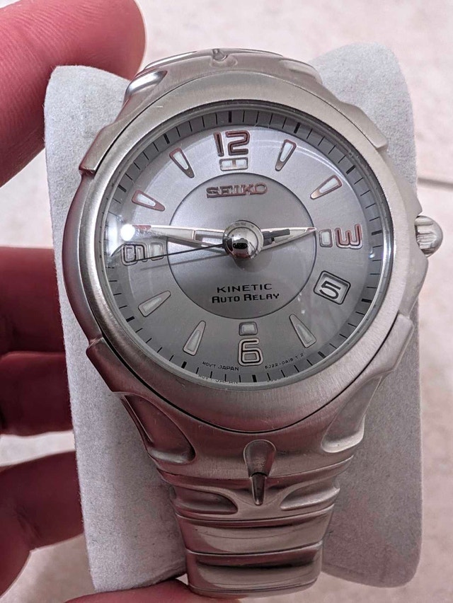 Seiko Kinetic Auto Relay "Arctura" (5J22-0A10)