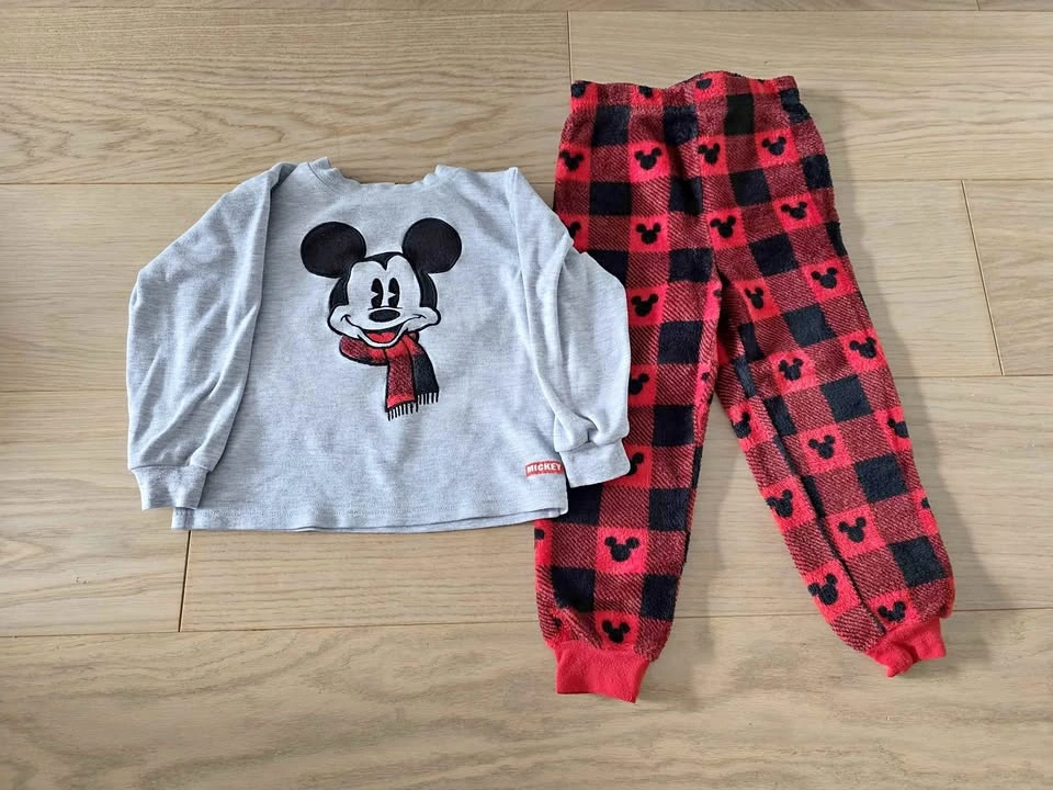 3T Mickey Mouse pajamas (fleece pants)