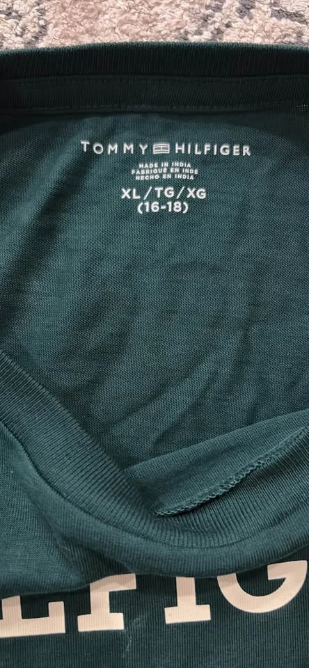 Tommy Hilfiger Tracksuit Set - photo 2