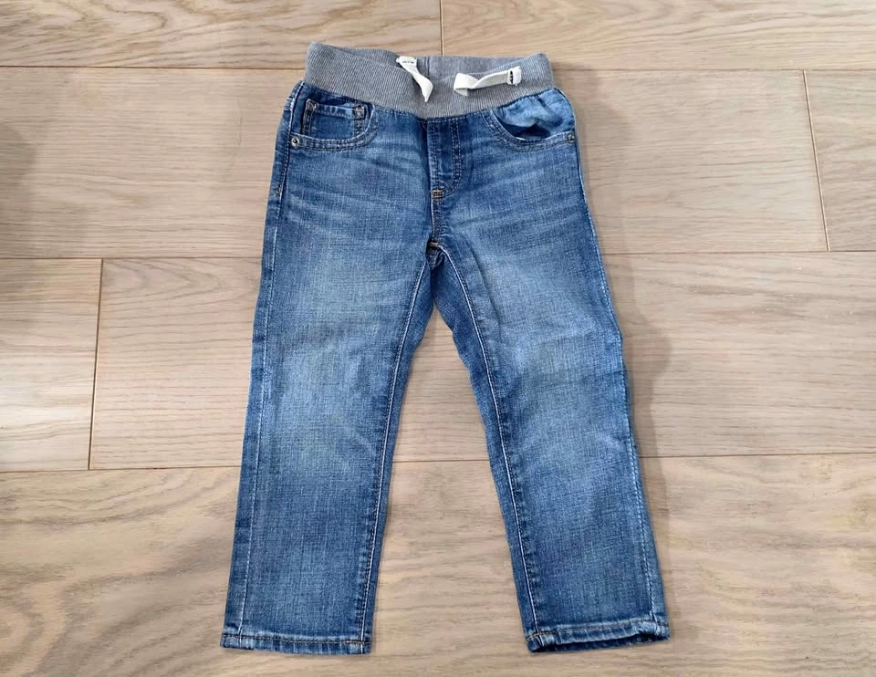 3T Gap pull-on jeans