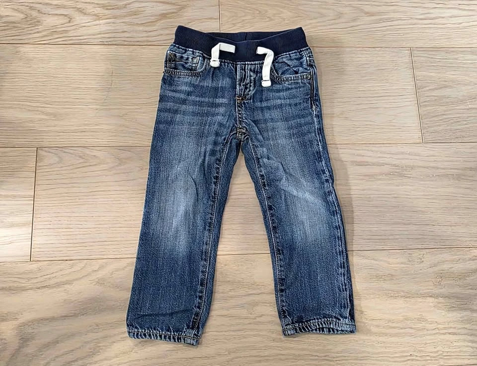 3T Gap pull-on jeans