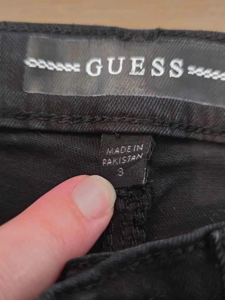 3T Guess black jeans - photo 2