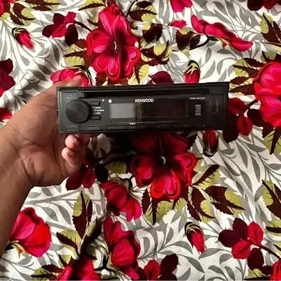 Kenwood CD Receiver w/ Bluetooth - KDC-BT22 Model