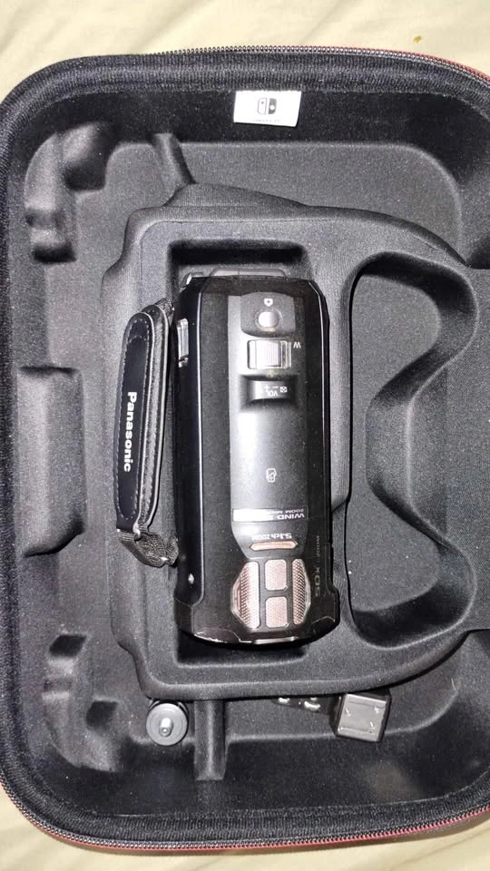 Panasonic HC-V770 Video Camera - photo 5