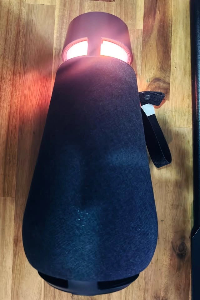 LG XBOOM 360 two Speakers like new - photo 5