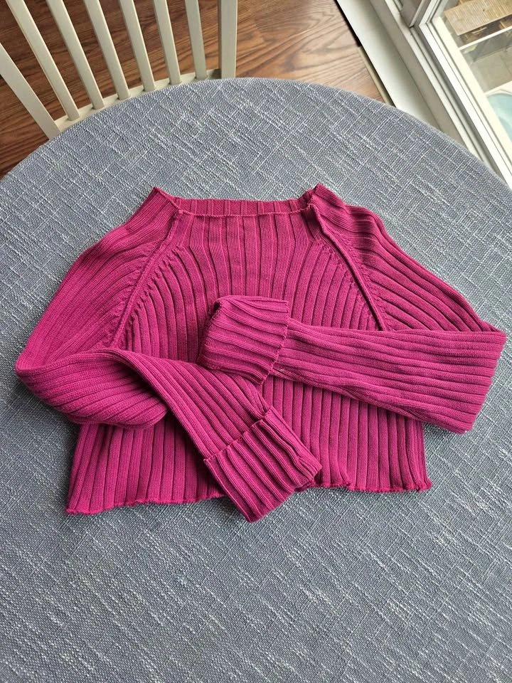 100% Cotton Cropped Sweater