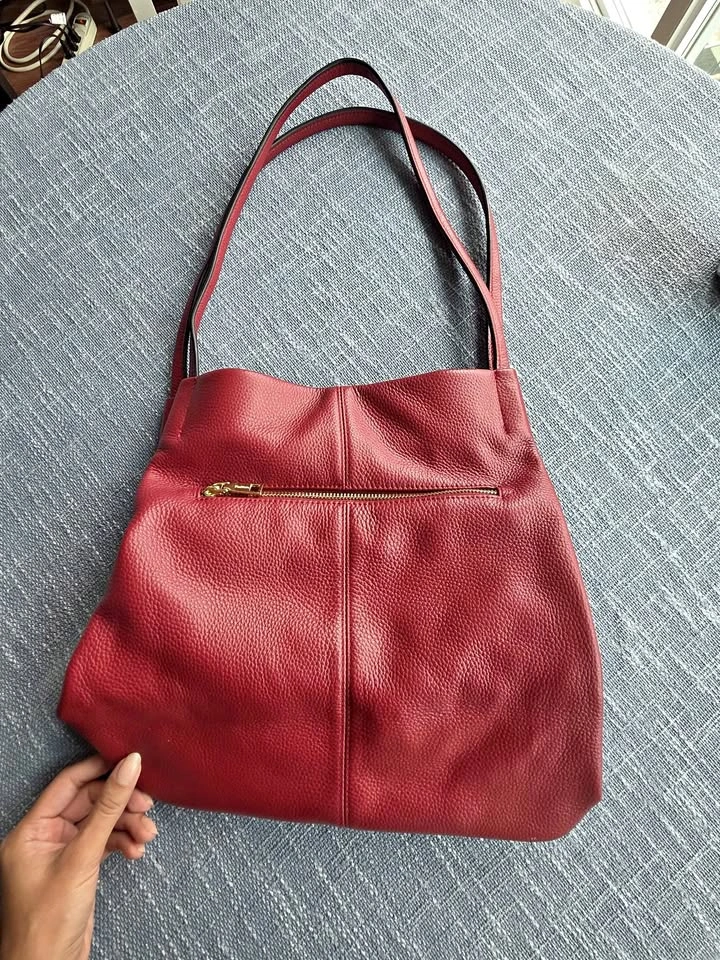100% Leather Tote
