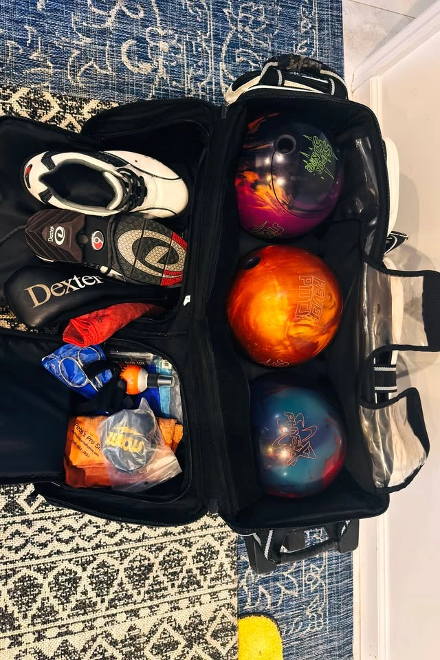 Storm Bowling Balls, Bags, Dexter THE 9 Shoes & REV-X - photo 4