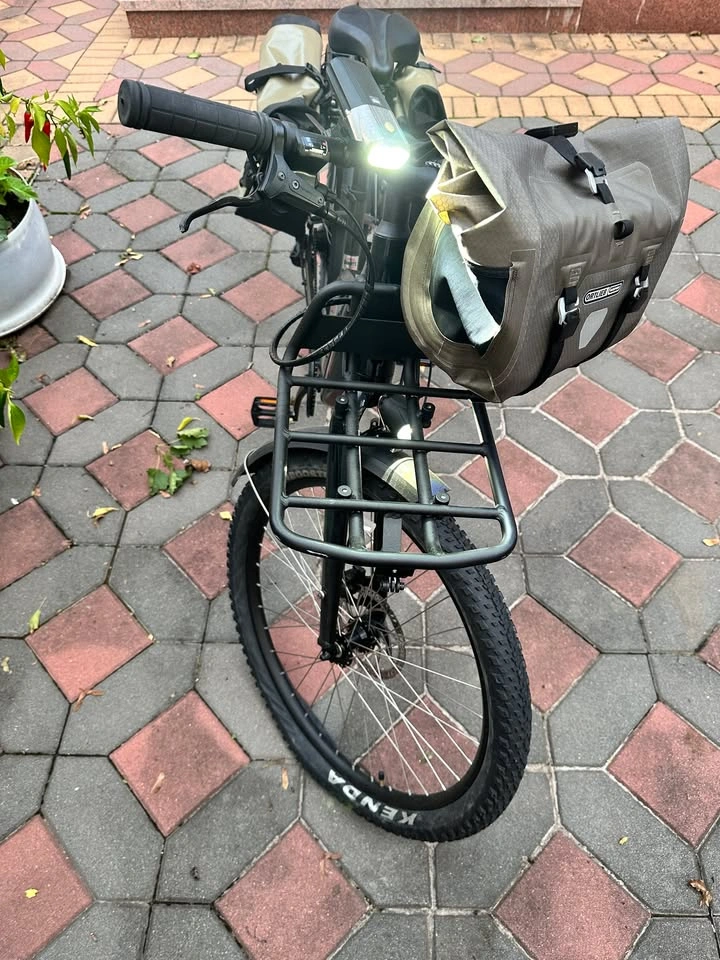 Cannondale Electric Bike and Ortlieb Panniers and more - photo 3