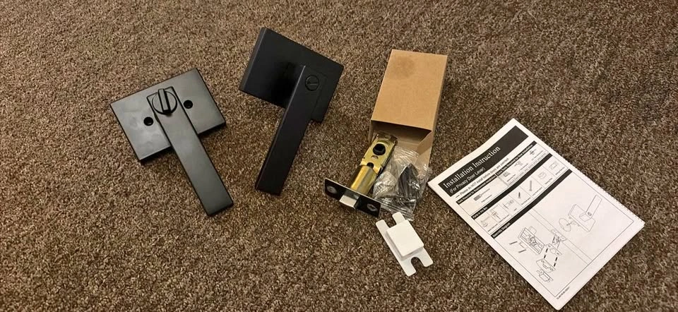 Door handles