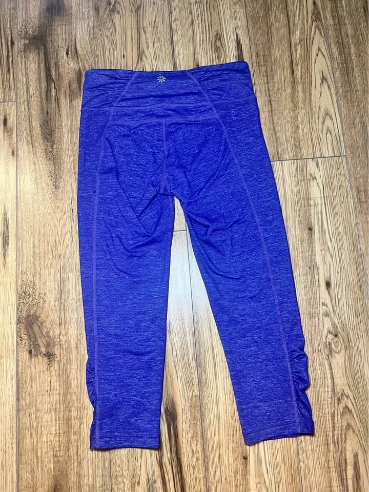 4-Piece Lululemon & Athleta Activewear Bundle (Size XS / 4) - photo 5