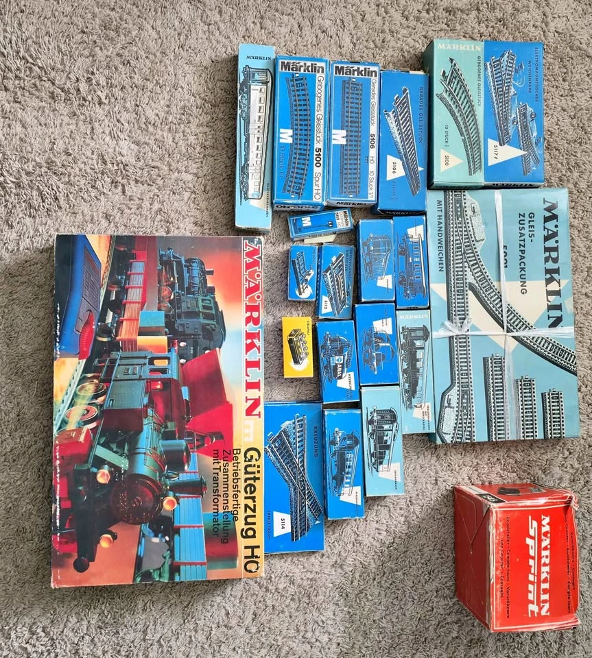 Vintage Märklin H0 Model Train & Sprint Lot