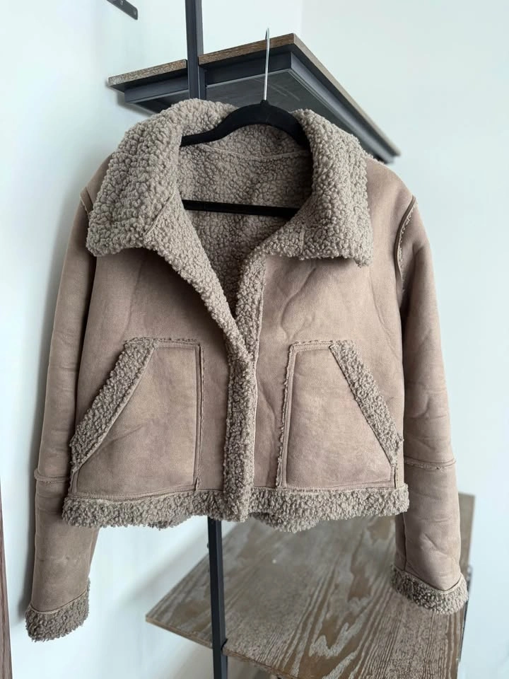 Women’s Brown Sherpa Jacket XS/S - photo 2