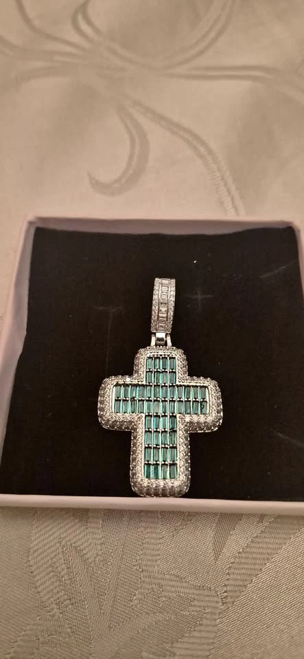 Rhodium Cross Pendant – Green Baguette Stones with Pavé Halo