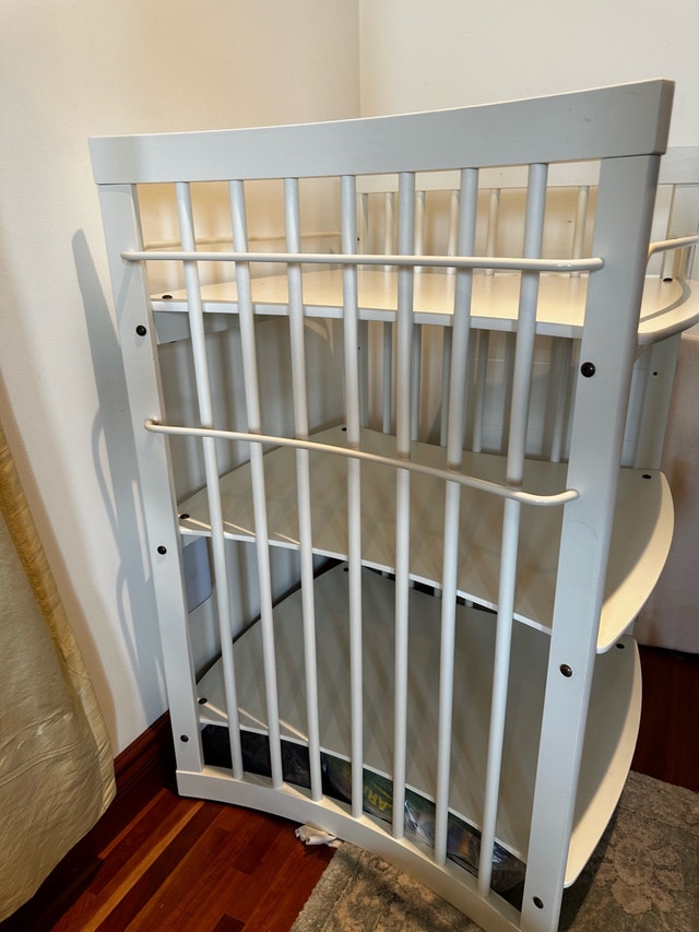 Change Table and Storage Stokke - photo 3