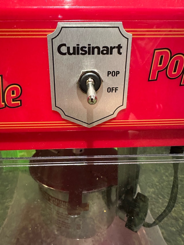 Cuisinart Popcorn Machine - photo 3