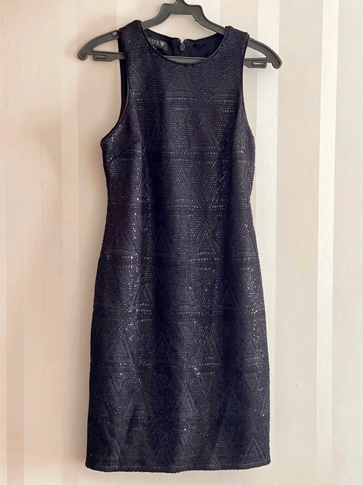 GUESS Women’s Black Sleeveless Textured Dress Size 2 - photo 2