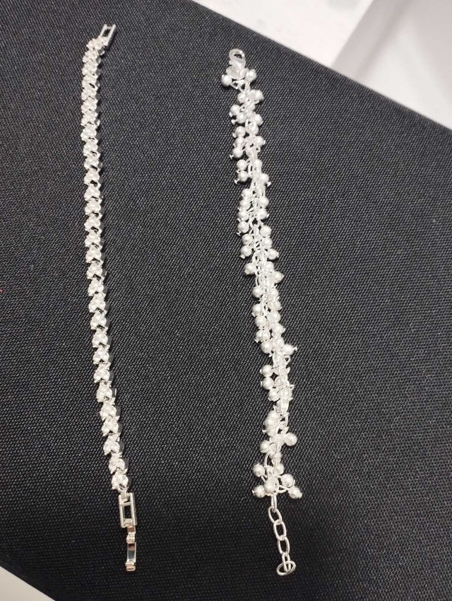 New silver zirconia bracelet