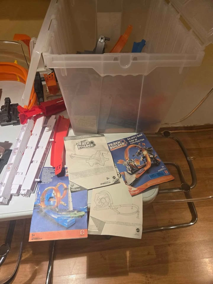 Hot Wheels Track Builder Collection with 40+ Cars - photo 3