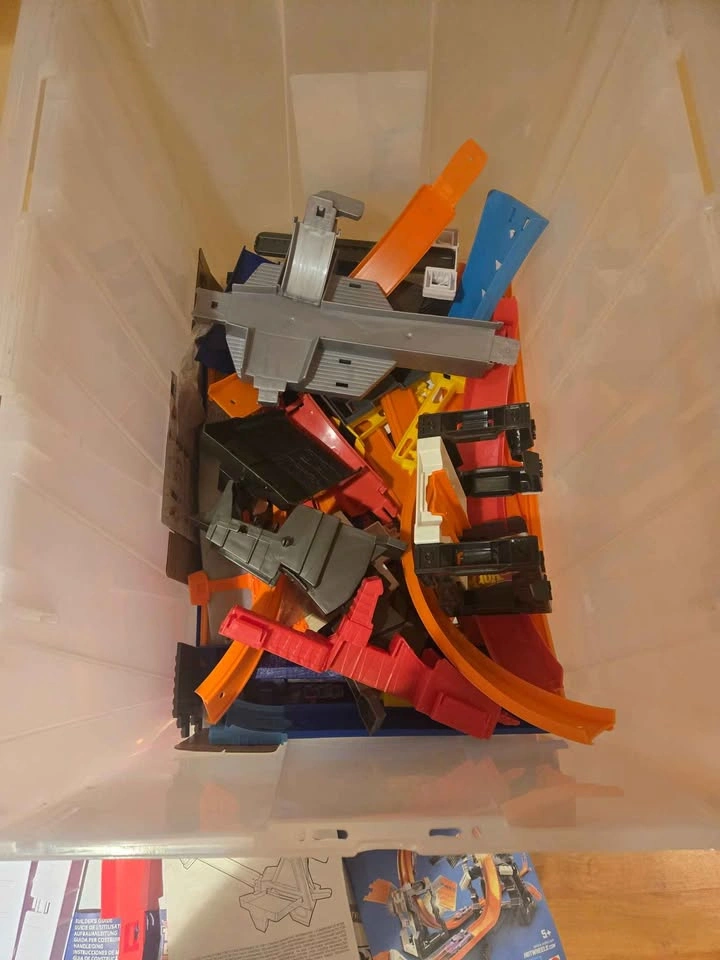 Hot Wheels Track Builder Collection with 40+ Cars - photo 4