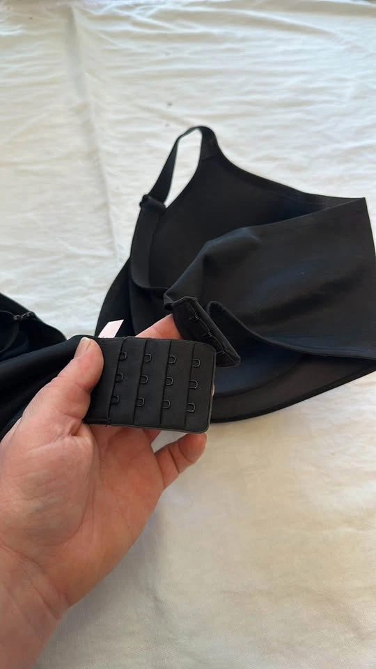 Victoria’s Secret Wireless Lined Semi Demi Bra D38 - photo 5