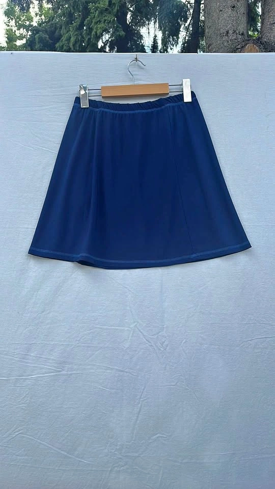 Pretty Woman Navy Blue Skort