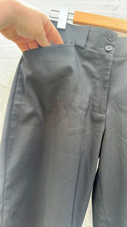 Nike Black Knee-Length Shorts - photo 5