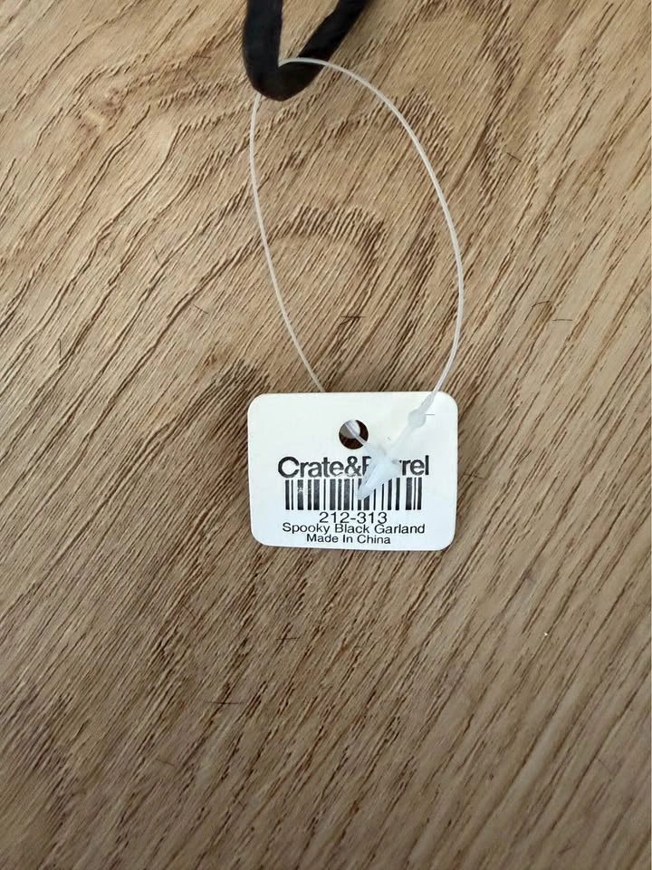 Crate&Barrel ‘Spooky Black Garland’ - photo 3