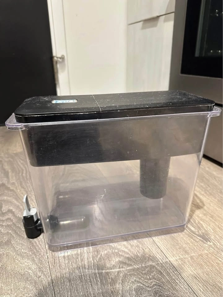 Brita Water Filter Dispenser - photo 2