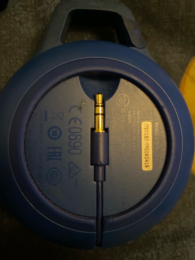 JBL Clip Speaker - photo 2
