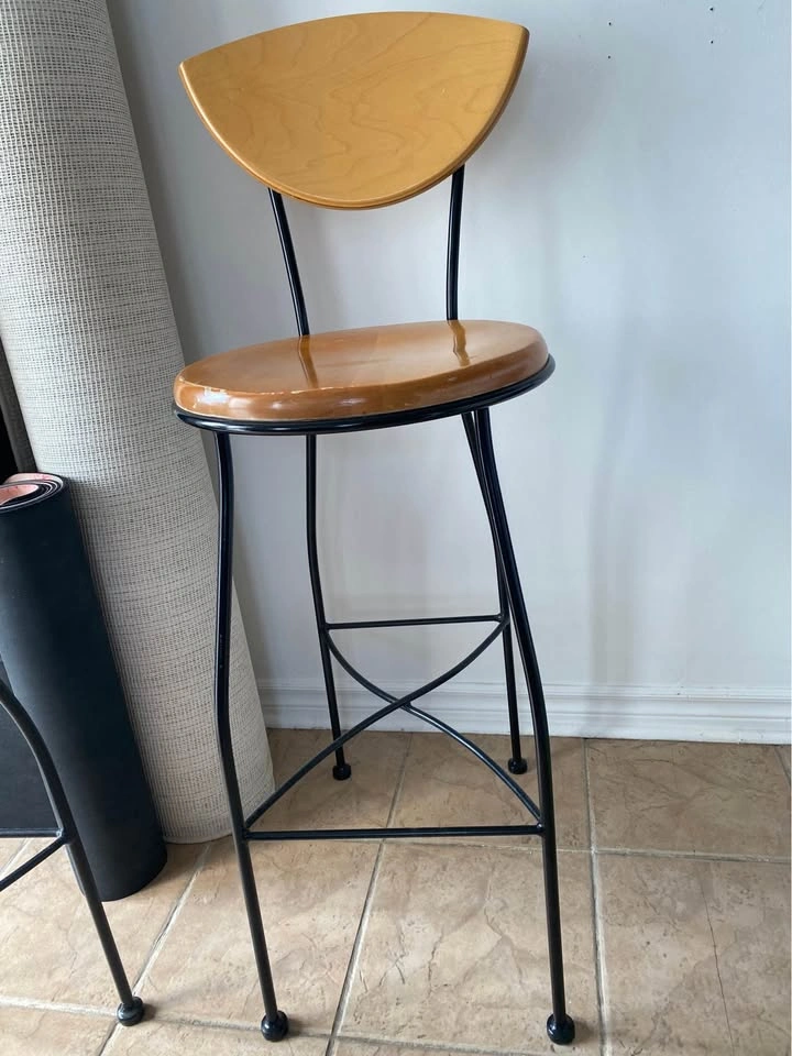 2 Bar stool chairs - photo 3