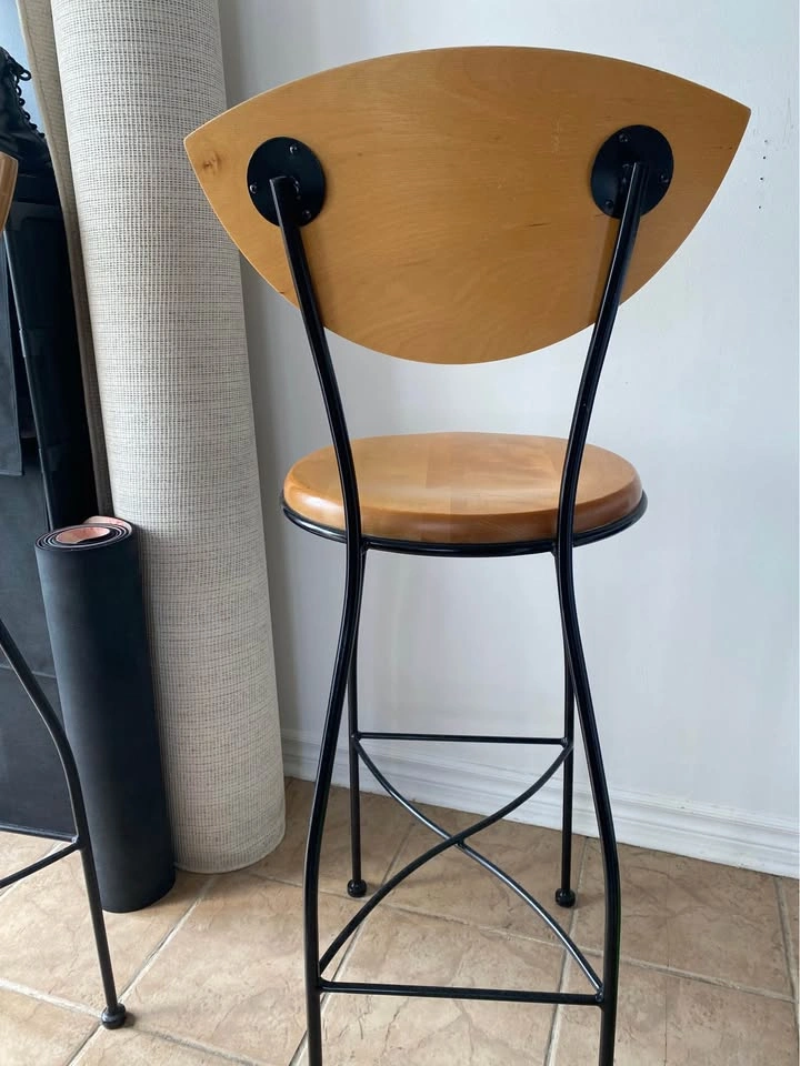 2 Bar stool chairs - photo 4