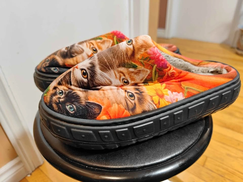 Cat Print Fleece-Lined Slippers
