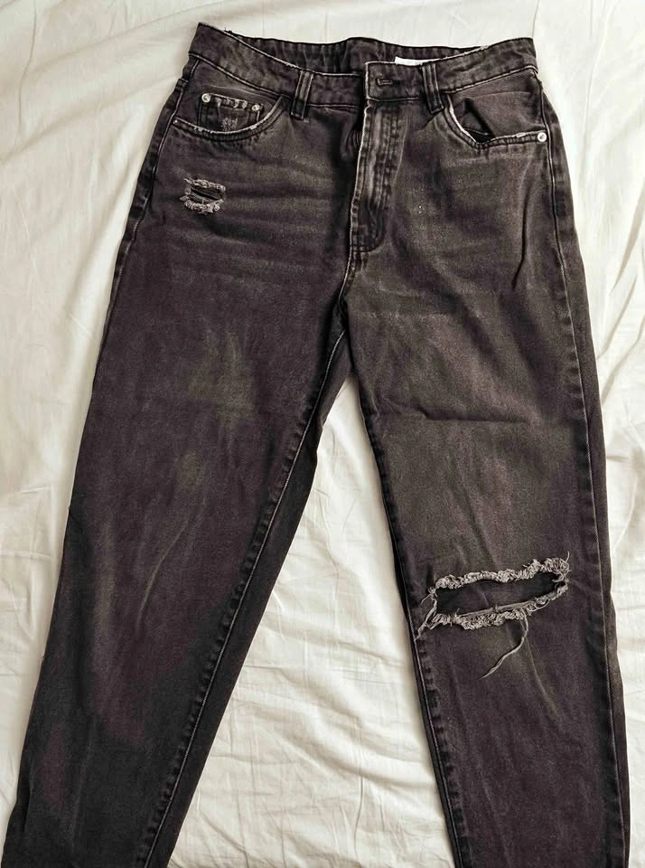 Selling Pants and Jeans. NEED GONE ASAP