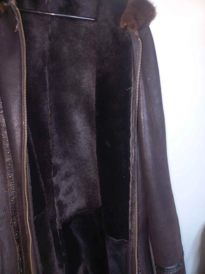 Woman's Shearling Coat Size L – Real Sheepskin, Excellent Condit - photo 4