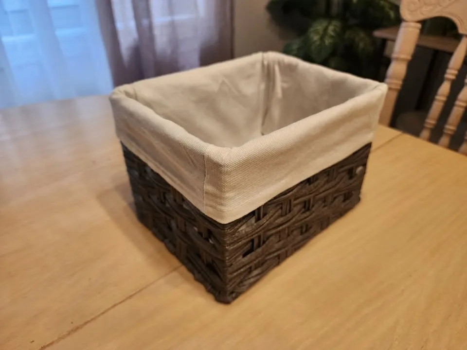 Stylish Woven Storage Baskets – Set of 2 (Large + Small) image indicator(3)