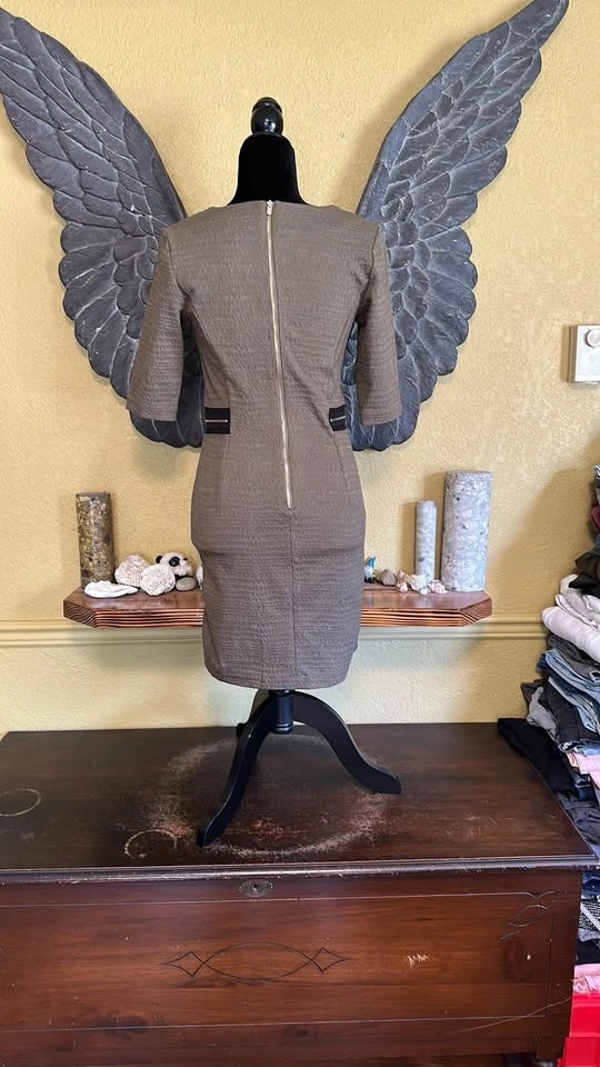 Dynamite V-Neck Dress - photo 4