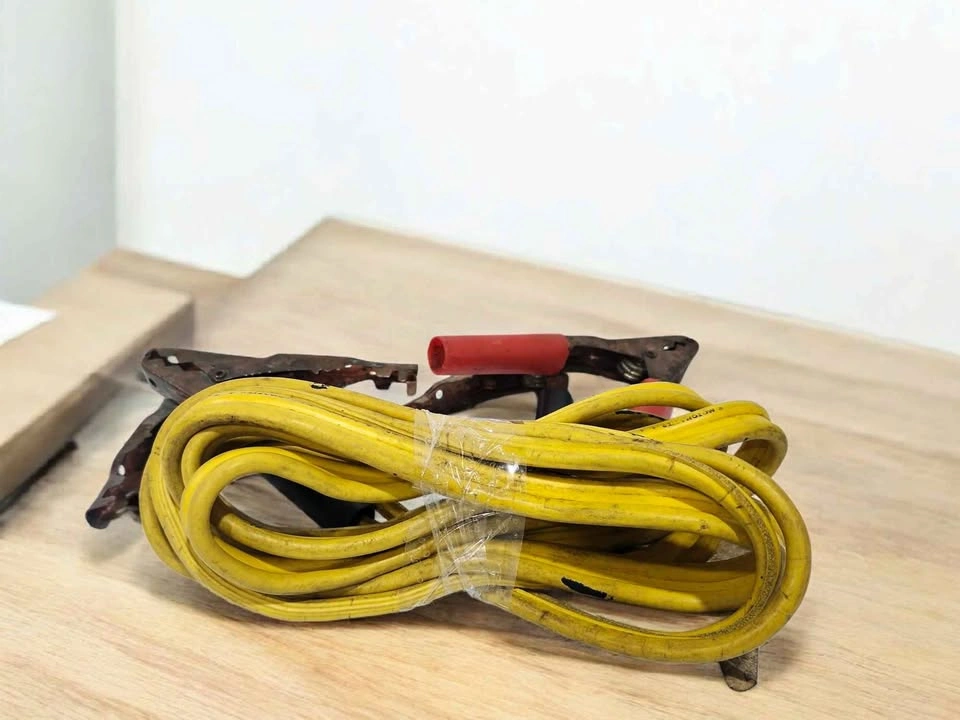 MotoMaster 4-Gauge 14-ft Booster/Jumper Cables