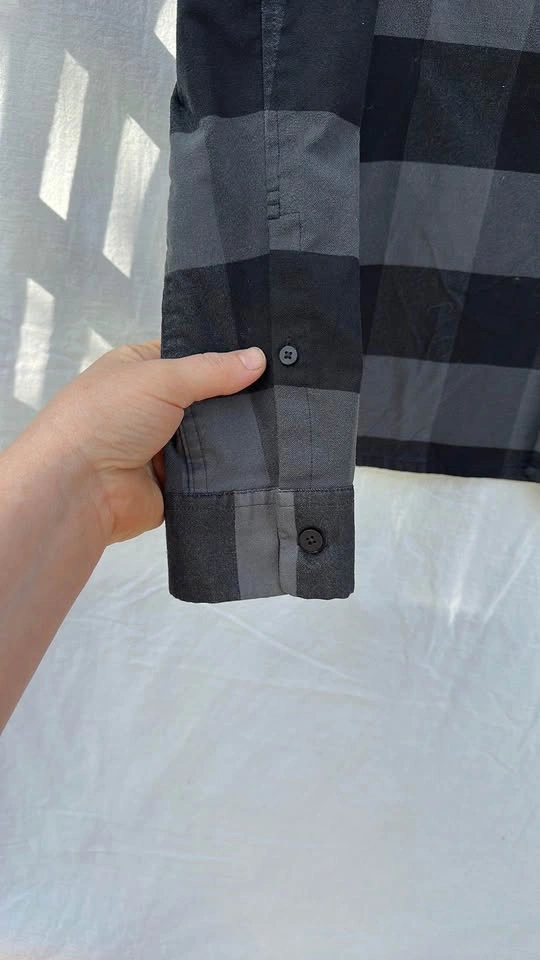 Men's Black and Gray Checkered Shirt - photo 2