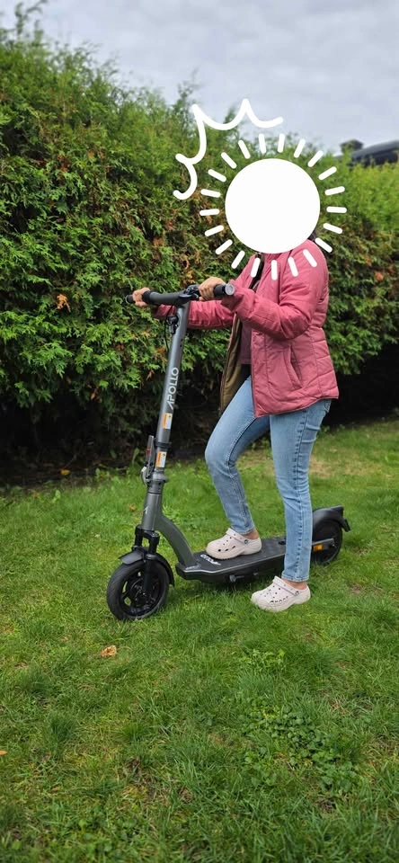 🛴 Apollo Air Pro Electric Scooter – Low Mileage – Excellent Cond - photo 5