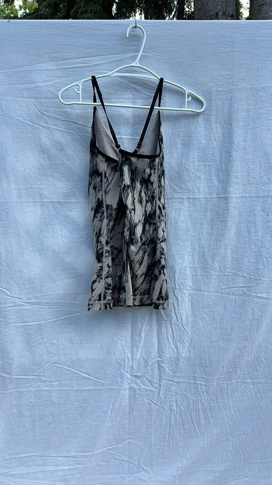 Lululemon Tie-Dye Tank Top - photo 5