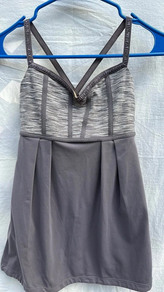 Lululemon Tank Top - photo 2