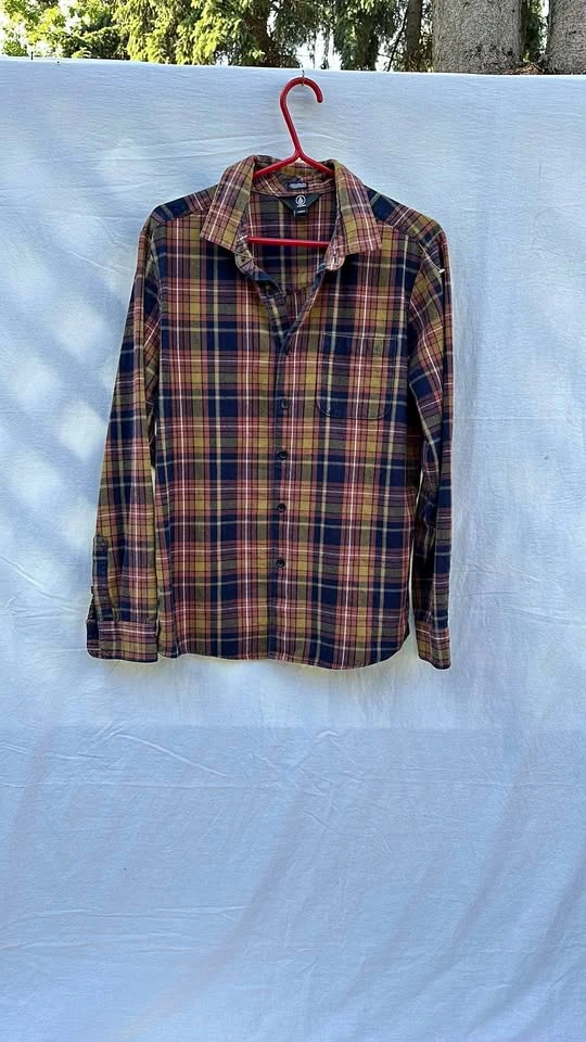Volcom Plaid Button Down Shirt